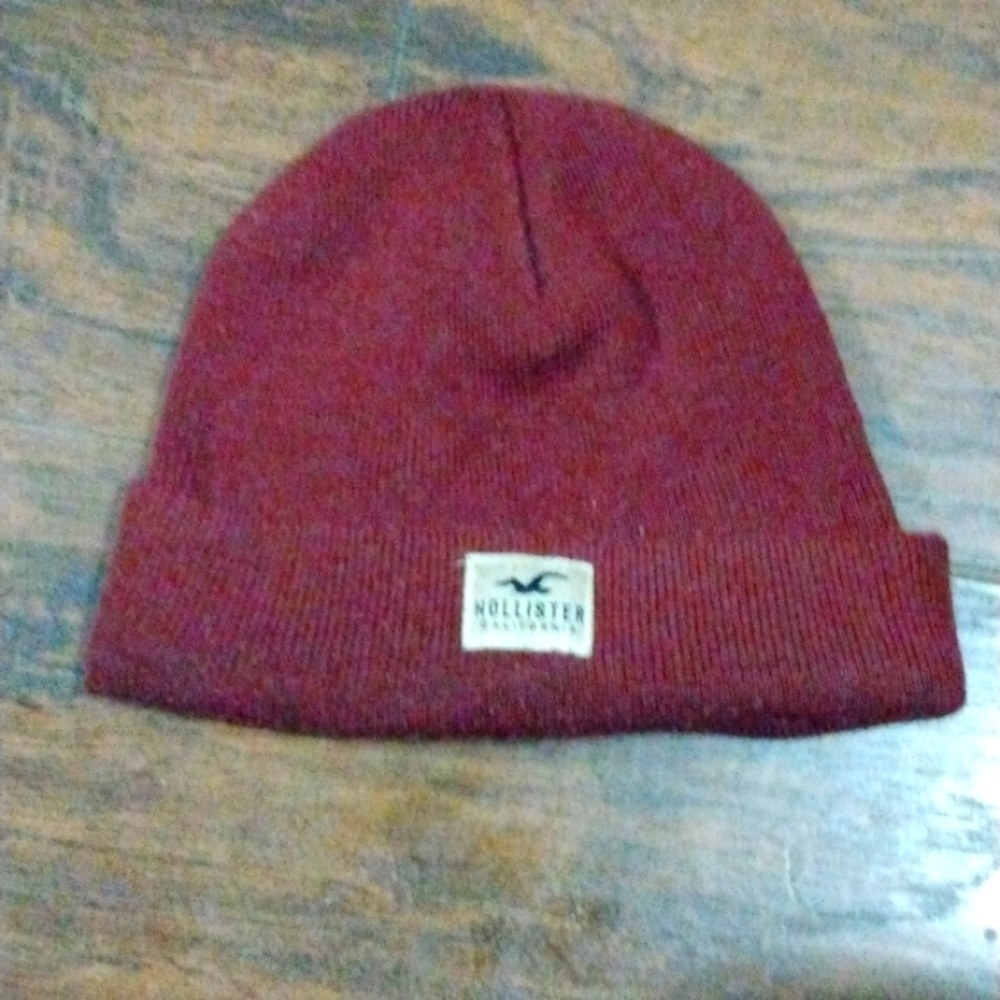 Hollister men's beanie